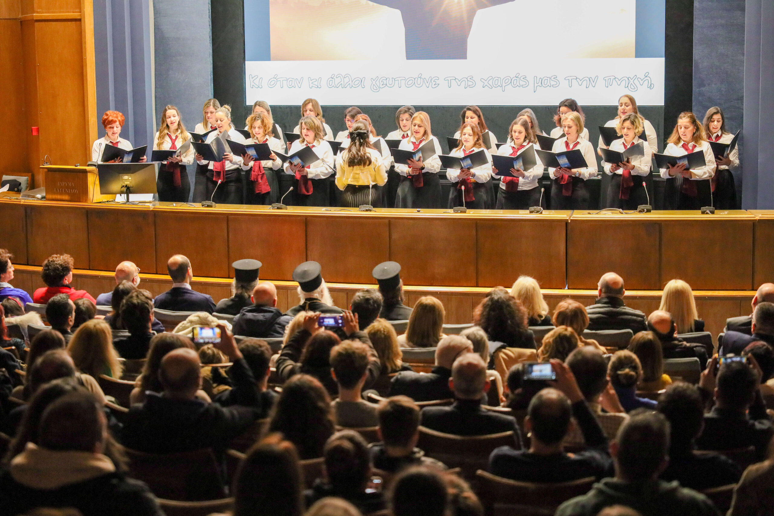 Όταν τα παιδιά ζωγραφίζουν την αγιότητα
